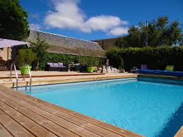 Location De Vacances Chambre D Hotes La Maison De Gilbert Chaudes Aigues Dans Cantal En Auvergne
