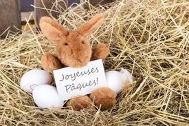 La poule le cochon le ver luisant la chenille le papillon. Nos Meilleurs Bons Plans Pour Feter Paques 2021 A Paris Paris Gourmand