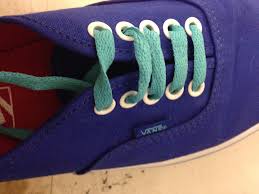 Follow our guide to ensure your lacing your vans the right pull the lace from the opposite direction until a bar is formed between the bottom eyelets. How To Bar Lace Vans B C Guides