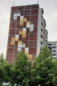 Benutzen sie den tab 'karte & route', um die schnellste route zu stuttgarter allee in leipzig zu planen. Giebelgestaltung Um 1980 Das Sein Bestimmt Das Bewusstsein Karl Marx Es Gilt Also Das Sein Zu Entdecken Viel Spass Dabei