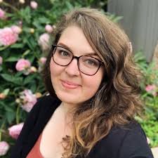 Angela Kinsey🍩 (@AngelaKinsey)