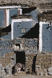 Partie 3 De Mon Blog Voici Le Royaume De Calaf Inspire Les Actuels Tibet Bhoutan Et Nepal Entre Monasteres Et Montagnes Enne Tibet Bhoutan Montagne Enneigee