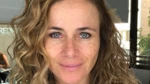 Jun 08, 2021 · así lo publicó en su cuenta de instagram, donde subió una pequeña foto junto a beltrán, uno de sus hijos con su expareja, pampita, quien hoy cumplió 9 años de edad. Que Esta Fea Y Vieja Esta Hue Amaya Forch Mostro Los Feos Comentarios Que Recibio En Sus Redes Sociales En Cancha