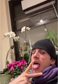 Jack Schlossberg: A Glimpse of Family Moments