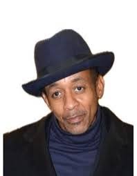 Robert Hampton's Instagram, Twitter & Facebook