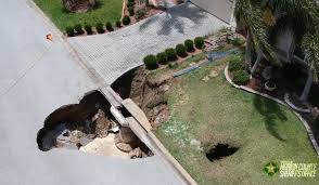 the science behind florida's sinkhole