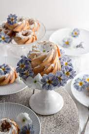 mein rezept fur die osterliche kaffeetafel klitzekleine heritage gugelhupfe mit nussen und joghurt klitzeklein nachtisch essen susse rezepte tolle kuchen