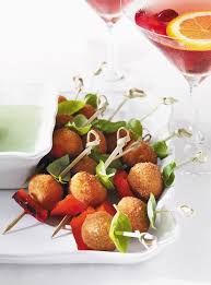 Croquettes De Bocconcini Au Basilic Et Poivron Rouge Ricardo Recipe Stuffed Peppers Appetizer Recipes Food