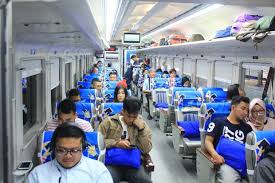 Seperti buah mengkudu, daun pudina juga mempunyai banyak manfaatnya kepada manusia. Penumpang Kereta Api Dapat Makanan Sahur Dan Takjil Gratis Hingga 4 Juni