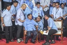 Sekjen Gerindra Anggap Tak Masalah Mayor Teddy Kenakan Baju Biru Langit  Khas Timses Prabowo