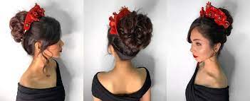 Races Hairstyles With Fascinators Hair Ideas For Race Day Upstyle Fancy Hair Fascinator Hairstyles Fascinator Hairstyles Long Fascinator Hairstyles Races