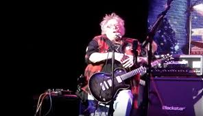 Everyone Else Can Go Home Peter Frampton And Leslie West S Mississippi Queen Duet Reigns Supreme I Love Classic Rock Oh, mother, tell your children not to do what i have done. mississippi queen duet reigns supreme