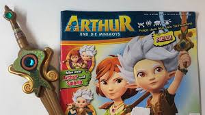 Dort trifft er auf die minimoys, allen voran die wunderschöne prinzessin selenia (nena) und ihren kleinen bruder. Arthur Und Die Minimoys Magazin Nr 1 Youtube
