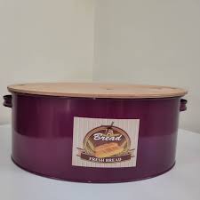 بيت العائلة on instagram حافظة خبز وصمون معدن غطاء خشب متوفره بحجمين الحجم الكبير ١٥٠٠٠ دينار الحجم الاصغر ١٢٠٠٠ دينار يتوفر توصي in 2021 dog bowls food fresh bread