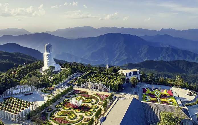 tour Bà Nà Hills từ Đà Nẵng