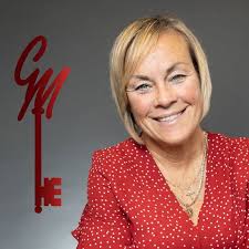 Gwen Cooper-Moore (@mrsmoore_realtor) • Instagram photos and videos