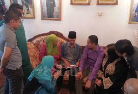 Genealogy for hang tuah (deceased) family tree on geni, with over 200 million profiles of ancestors and living relatives. Saya Tak Kahwin Saya Tak Ada Anak Saya Jins Shamsuddin Hiburan Mstar