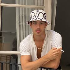 Manu rios (born 17 december 1996) is a spanish actor. Manu Rios Manurios Instagram Stories