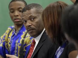 School board cuts Covington as candidate for superintendent