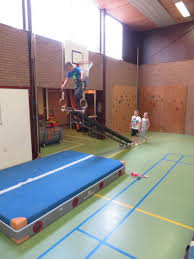 fe2501c9fb254ef392df80f7fcd9838d jpg 1200 1600 kinderturnen turnen mit kindern sportunterricht