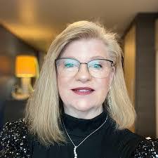 Cathy Dallmeier's Instagram, Twitter & Facebook