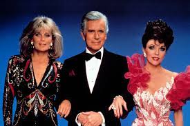 Joan collins is an english actress from paddington, london. Joan Collins Calls Dynasty Co Star A Misogynistic P K