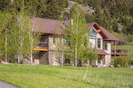 120 Churn Road Bozeman Montana Residential Properties And Homes Luxury Real Estate Luxury Real Estate Bozeman Real Estate