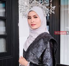 Final mv wany hasrita ewah2. Jangan Ambil Kesempatan Wany Hasrita Wilayahku