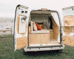 It's small, boxy, and perfect for a tiny conversion. 78 Bulli Ausbau Diy Ideen In 2021 Van Reisen Campingbus Ausbau Ausbau