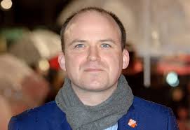 Who is Rory Kinnear and what is his net worth?