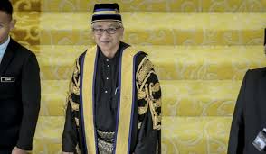 Y.bhg dato' mohamad ariff md yusof (speaker of the dewan rakyat). Tan Sri Datuk Mohamad Ariff Leaves Dewan Rakyat Speaker Seat Trp
