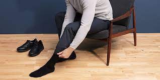 How To Put On And Take Off Compression Stockings Sigvaris Us