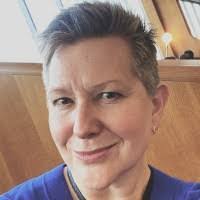 Joan Leach's Instagram, Twitter & Facebook