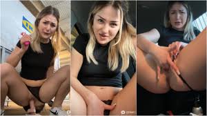 ShyMasha Dildofuck at Parking Area Publicly (MustWatch)