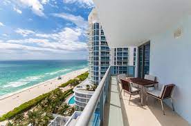 Monte Carlo By Miami Ambassadors Apartments Miami Beach Enter your dates to see prices.