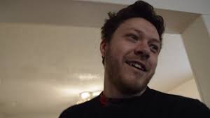 I CAN'T BELIEVE THEY LET THIS CRACKHEAD IN DOLLAR GENERAL!