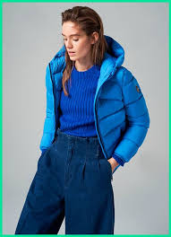 Les possibilités stylistiques sont infinies et la doudoune ne se cantonne plus seulement à l'image sportswear que l'on s'en faisait. Quels Sont Les Doudounes Stylees Pour L Hivers