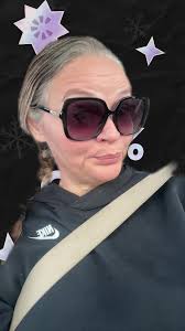 Celebrating One Year of Life Change! Surgiversary with the 1000 Pound  Sisters