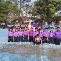 Tujuh murid sekolah kebangsaan (sk) dataran muda, bukit selambau berdepan detik cemas apabila van sekolah yang dinaiki. Sekolah Kebangsaan Raja Muda Intergrasi Salle De Classe Universitaire