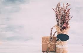 In this method, fresh flowers are dried by a process called sublimation where their natural have tried several methods, air drying, pressing, laying top down with flat flowers, glycerin, ? Preserve Roses With Hairspray The Fast Method That Works