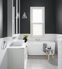Peinture Salle De Bain 80 Photos Qui Vont Vous Faire Craquer Carrelage Noir Et Blanc Salle De Bains Moderne Deco Salle De Bain