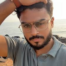 Jahaan lehron ki sargam ho aur hawa ki kahaniyan, , wahaan na dar hota hai,  na khone ka ehsaas... , bas ek befikr dil aur khula aasmaan., ., ., ., .,  ., ., ., ., ., ., [fearless journey, limitless ...