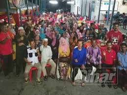 For more information and source, see on this link : Majikan Bukan Islam Selalu Ingatkan Pekerja Solat