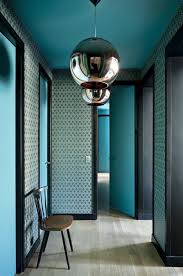 Vous avez jeté votre dévolu sur la couleur bleue canard pour la nouvelle déco de votre salle de bains ou de votre salon ? Deco En Bleu Et Noir 18 Inspirations Pour Un Mariage Reussi Une Hirondelle Dans Les Tiroirs