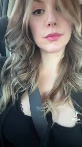 Melissa Mares's Instagram, Twitter & Facebook