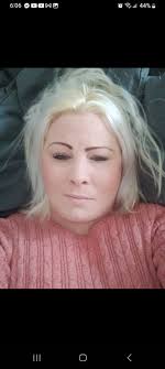 How to contact Miss Ashlee Cain?