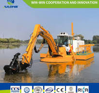 Customized River Sand Pump Suction Dredger Amphibious Dredger for Shallow Water River Lake Cleaning Dredging Construction