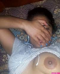Tamil girls boobs selfie nudes - Nudes photos
