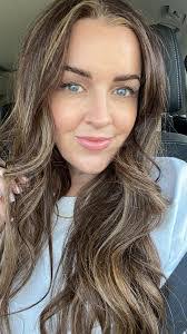 Carmela Foster's Instagram, Twitter & Facebook