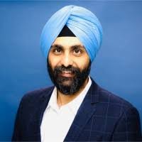 Andy Singh's Instagram, Twitter & Facebook